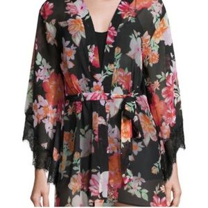 Band of Gypsies floral lace robe